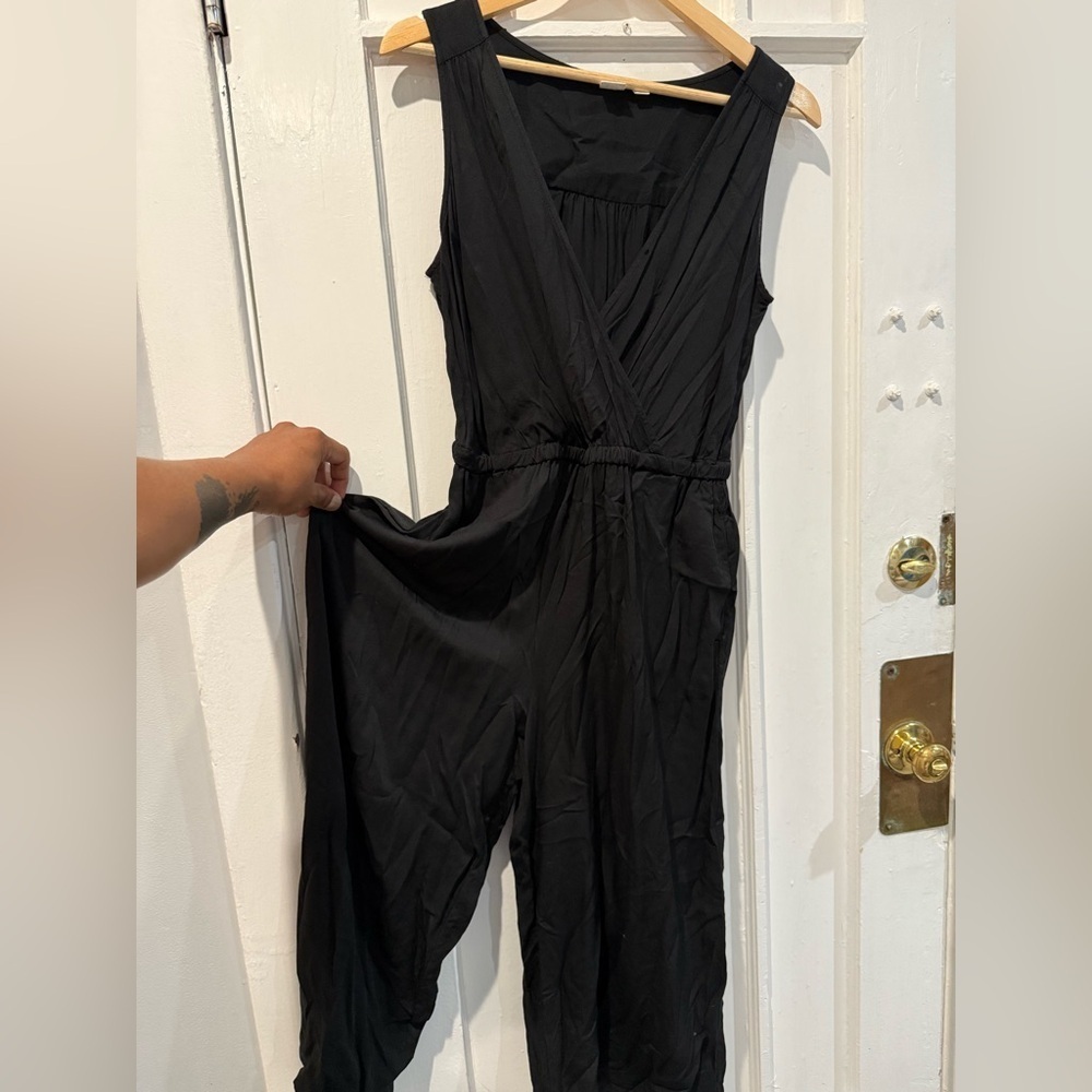 GAP Black Sleeveless Jumpsuit